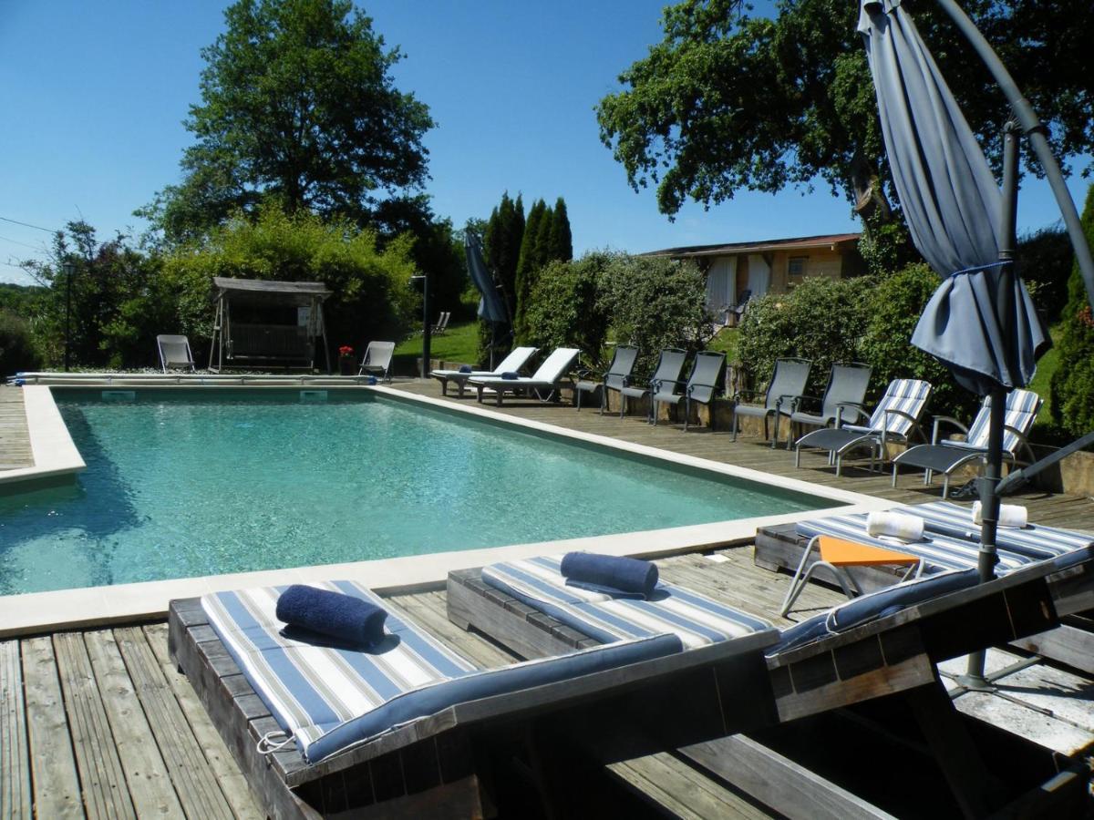Отель Logis Le Relais Du Bastidou Beaumarches Экстерьер фото