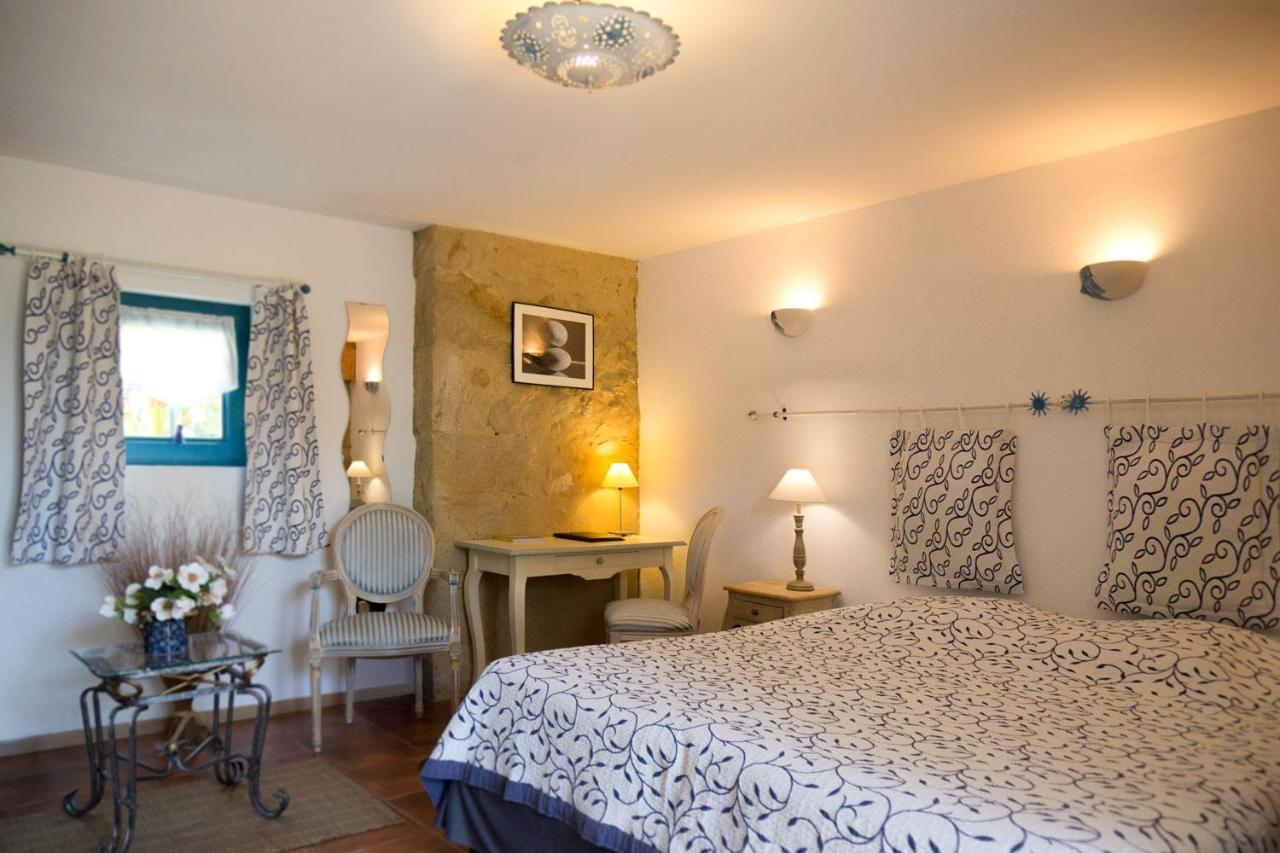 Отель Logis Le Relais Du Bastidou Beaumarches Экстерьер фото