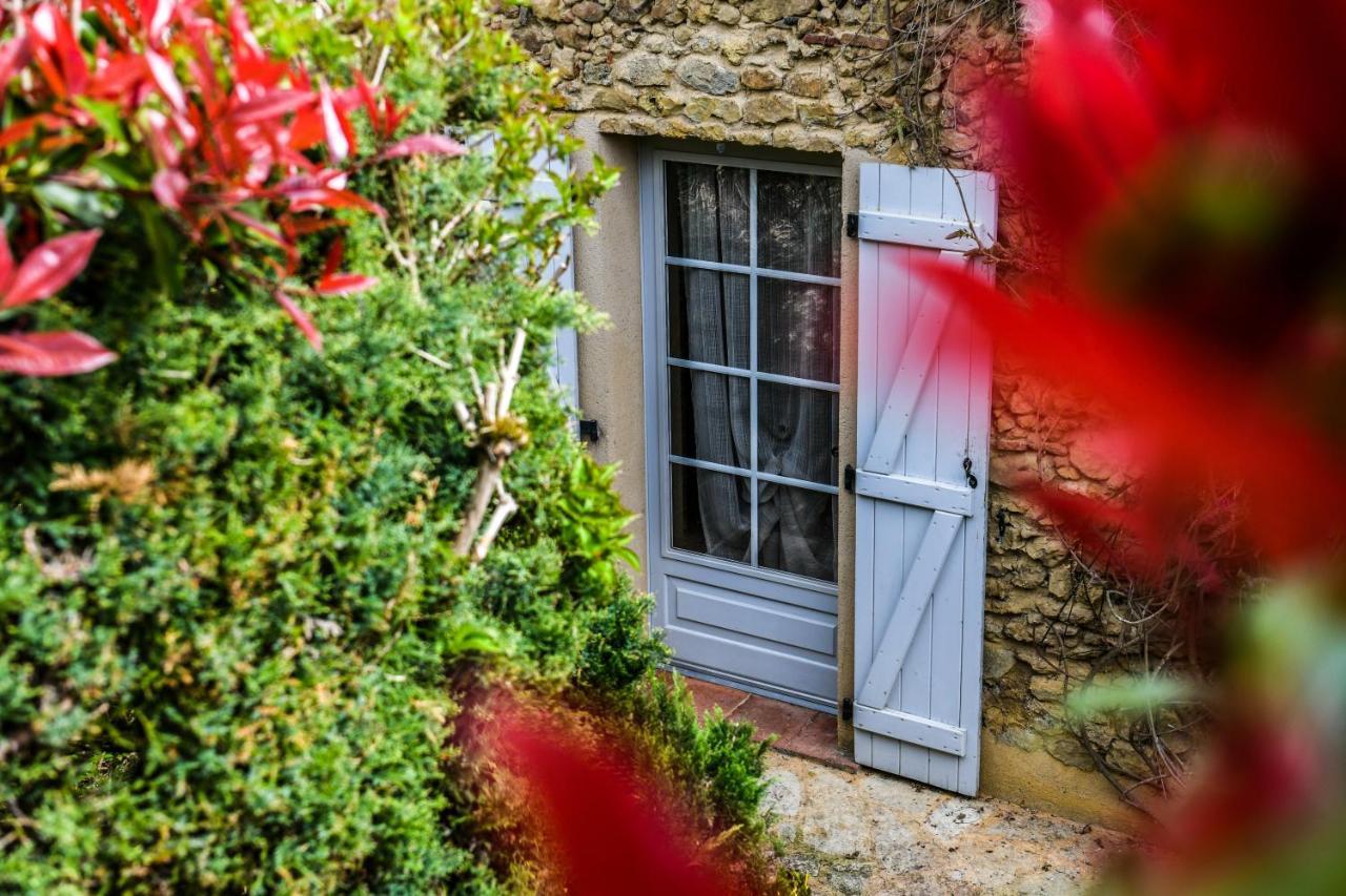 Отель Logis Le Relais Du Bastidou Beaumarches Экстерьер фото
