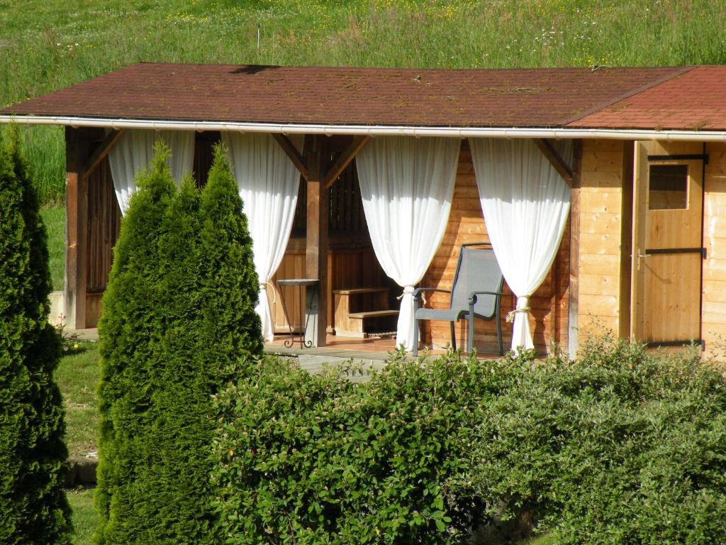 Отель Logis Le Relais Du Bastidou Beaumarches Экстерьер фото