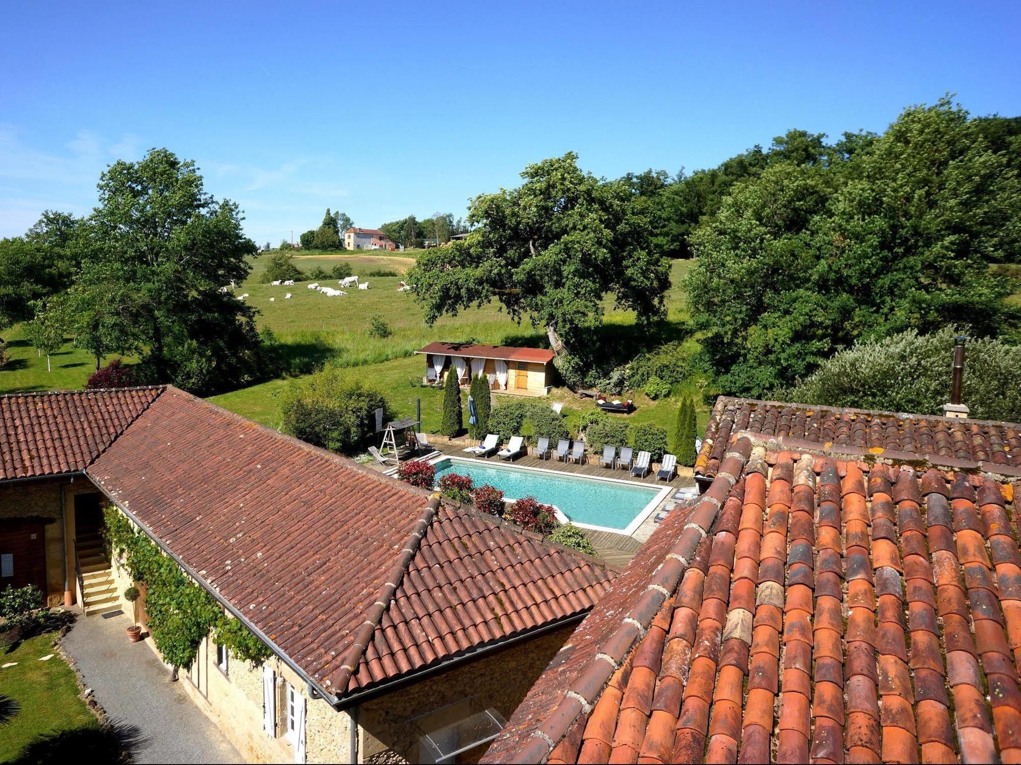 Отель Logis Le Relais Du Bastidou Beaumarches Экстерьер фото